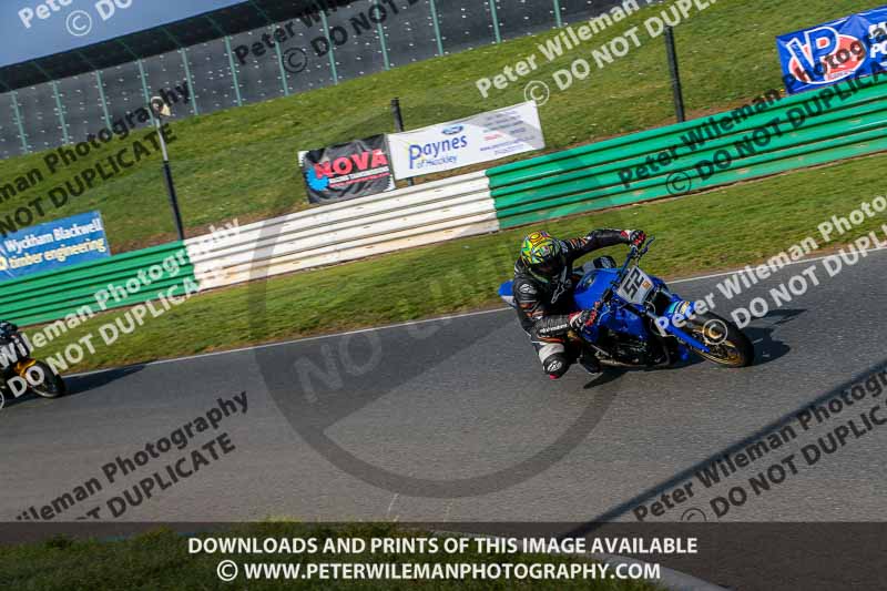 PJM Wedding Photography;enduro digital images;event digital images;eventdigitalimages;mallory park;mallory park photographs;mallory park trackday;mallory park trackday photographs;no limits trackdays;peter wileman photography;racing digital images;trackday digital images;trackday photos